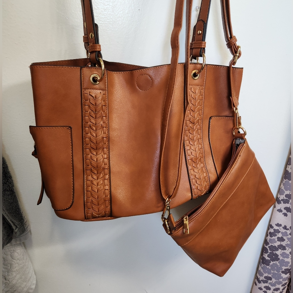 Purse and shoulder bag